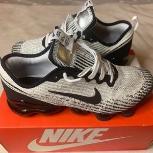 Air VaporMax FlyKnit